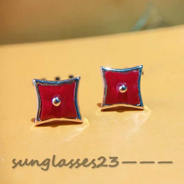 diamond red coral stud earrings, designer luxury classic stud earrings earrings, mandarin duck stud earrings, optional collocation, version, Golden;silver
diamond red coral stud earrings, designer luxury classic stud earrings earrings, mandarin duck stud earrings, optional collocation, version, Golden;silver
