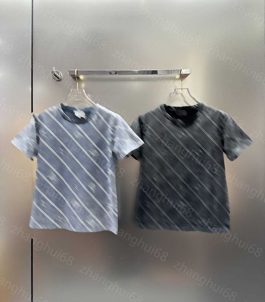 23ss womens t-shirt womens designer clothing tee round neck classic diamond check logo flower print pattern short sleeve t-shirt womens clot, White
23ss womens t-shirt womens designer clothing tee round neck classic diamond check logo flower print pattern short sleeve t-shirt womens clot, White