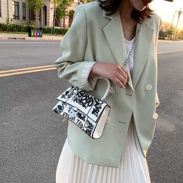 the new european american hourglass bag fashionable and trendyw itha exturedp rintt hati ersatilea nde asyt oc arryit is ac sualon esh oulde
the new european american hourglass bag fashionable and trendyw itha exturedp rintt hati ersatilea nde asyt oc arryit is ac sualon esh oulde