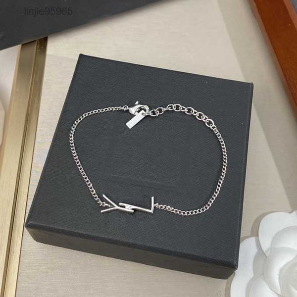 letter pendants women designer jewelry silver chains y gold love bracelets designers accessories party gifts with box, Golden;silver
letter pendants women designer jewelry silver chains y gold love bracelets designers accessories party gifts with box, Golden;silver