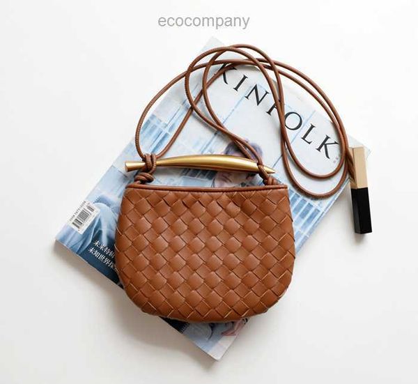 handbag 2023 designer woven sardine spring summer bag new cowhide niche design metal mini ad1e
handbag 2023 designer woven sardine spring summer bag new cowhide niche design metal mini ad1e