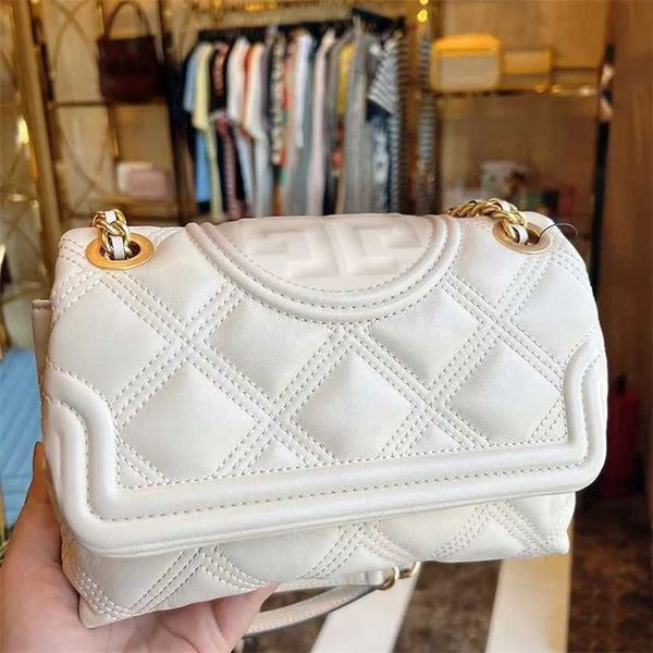 60% off designer shanghai spot special offer store clear warehouse god recommended little red book expert good product selection lingge bag
60% off designer shanghai spot special offer store clear warehouse god recommended little red book expert good product selection lingge bag