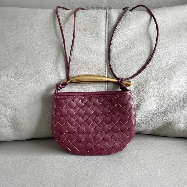 woven designer sardine bag handbag 2023 spring new cowhide women's handle one shoulder crossbody r9zy
woven designer sardine bag handbag 2023 spring new cowhide women's handle one shoulder crossbody r9zy