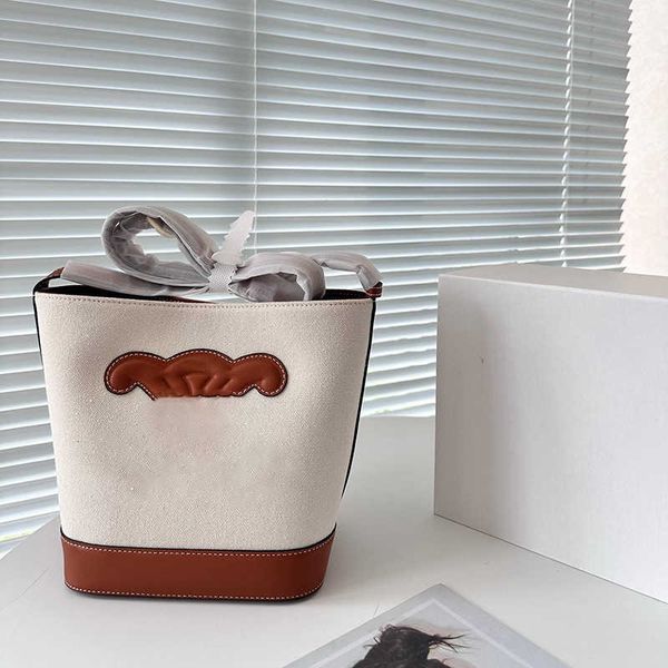 bucket bags designers woman handbag canvas tote bag vintage buckle purse luxury crossbody shoulder bags mens wallet 230720
bucket bags designers woman handbag canvas tote bag vintage buckle purse luxury crossbody shoulder bags mens wallet 230720