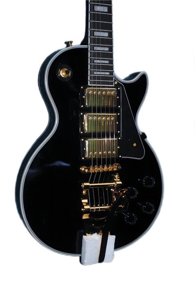delivery wholesale custom shop black electric guitar rosewood finger. golden hardware, golden jazz 3 pickup4587
delivery wholesale custom shop black electric guitar rosewood finger. golden hardware, golden jazz 3 pickup4587