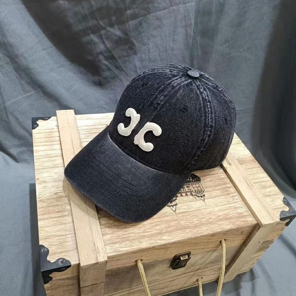 new designer baseball cap mens cap fitted hats baseball cap men c letter hat outdoor fashion luxury the most popular hat of the season, Blue;gray
new designer baseball cap mens cap fitted hats baseball cap men c letter hat outdoor fashion luxury the most popular hat of the season, Blue;gray