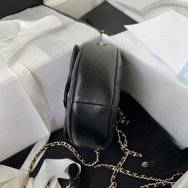 crossbody bag flap bags love shape shoulder bags designer bag metal chain designed for girls large capacity for your lipsticks and daily thi
crossbody bag flap bags love shape shoulder bags designer bag metal chain designed for girls large capacity for your lipsticks and daily thi