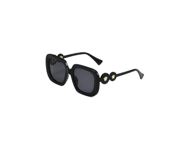 luxury sunglasses polaroid lens designer letter womens mens goggle senior eyewear for women eyeglasses frame vintage metal sun glasses with, White;black
luxury sunglasses polaroid lens designer letter womens mens goggle senior eyewear for women eyeglasses frame vintage metal sun glasses with, White;black