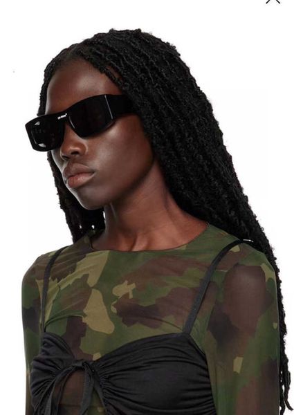 fashion off w sunglasses style oeri039 square street p ins hip-hop network red same model with logo box, White;black
fashion off w sunglasses style oeri039 square street p ins hip-hop network red same model with logo box, White;black