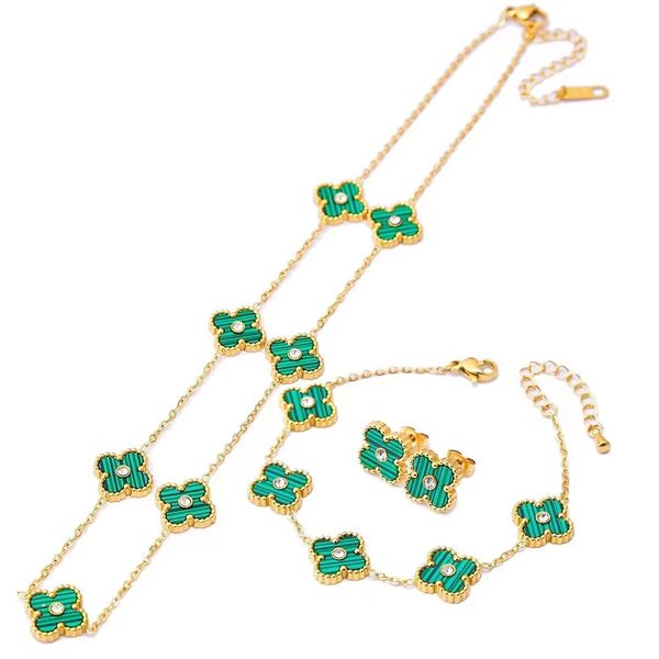 new luxury 4 leaf clover charm bracelet necklace earring jewelry with zircon, Golden;silver
new luxury 4 leaf clover charm bracelet necklace earring jewelry with zircon, Golden;silver