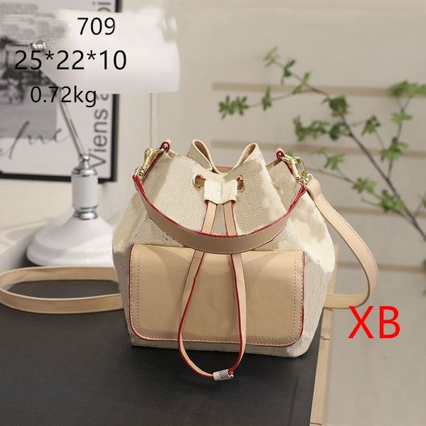 drawstring bucket bag designer women letter flowers grid shoulder messenger bags tote lockme bucket pu genuine small handbags m57688 wallet
drawstring bucket bag designer women letter flowers grid shoulder messenger bags tote lockme bucket pu genuine small handbags m57688 wallet