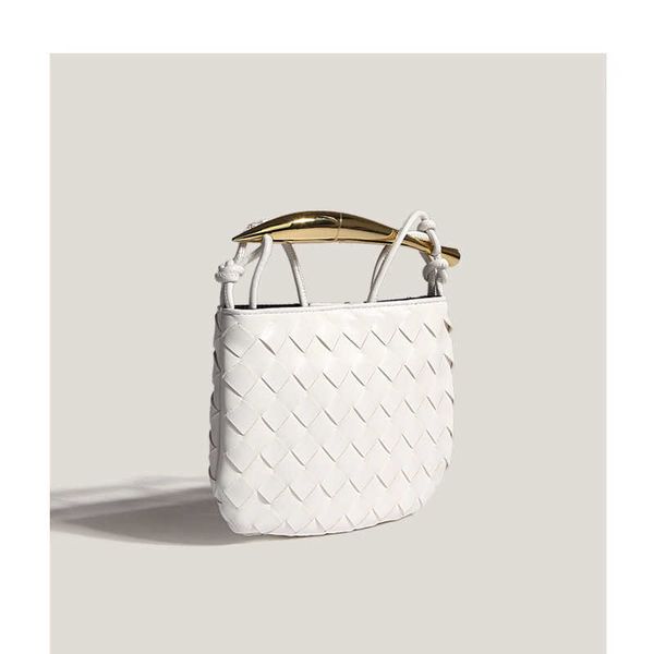 designer bag woman botacet vnenat bags bot v for designer sardine bag ladies guangzhou woven bag 2023 new metal handle handbag advanced text
designer bag woman botacet vnenat bags bot v for designer sardine bag ladies guangzhou woven bag 2023 new metal handle handbag advanced text