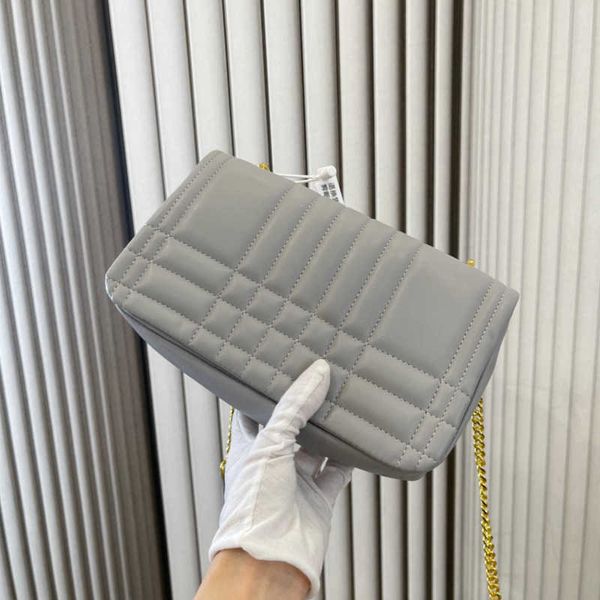 new designer bag women lattice chain crossbody bags purse luxury handbag flip cloud leather messenger bag purses 230615
new designer bag women lattice chain crossbody bags purse luxury handbag flip cloud leather messenger bag purses 230615