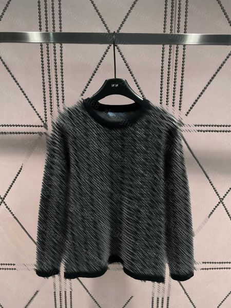 23ss women sweater womens designer clothing full letter logo jacquard contrast color striped pullover long-sleeved sweater womens clothing, White;black
23ss women sweater womens designer clothing full letter logo jacquard contrast color striped pullover long-sleeved sweater womens clothing, White;black