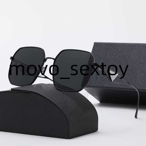 fashion brand designer sunglasses classic large frame women's high-end retro trendy sunglasses with metal ins for outdoor pgraphy, White;black
fashion brand designer sunglasses classic large frame women's high-end retro trendy sunglasses with metal ins for outdoor pgraphy, White;black
