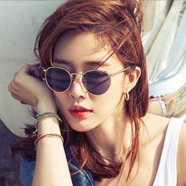 2020 new fashionable women round sunglasses online red korean fashion ins small face uv protection, White;black
2020 new fashionable women round sunglasses online red korean fashion ins small face uv protection, White;black