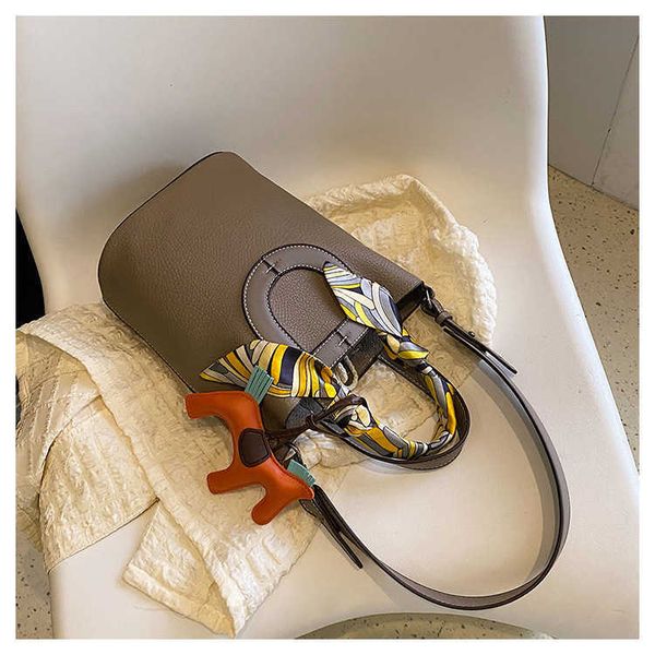 luxury picotin lock bag niche a design with a high-end and trendy feel. women's 2023 summer new western style bag. handheld versatile b
luxury picotin lock bag niche a design with a high-end and trendy feel. women's 2023 summer new western style bag. handheld versatile b