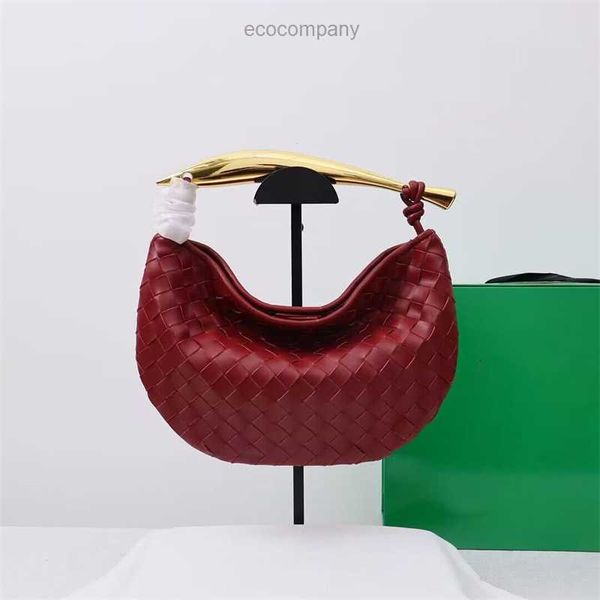 leather simple handbag designer women's woven sardine bag atmosphere one shoulder messenger o6in
leather simple handbag designer women's woven sardine bag atmosphere one shoulder messenger o6in