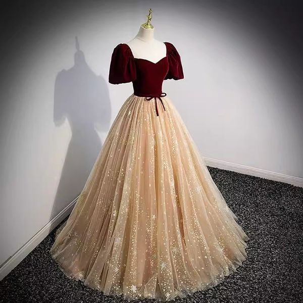 elegant evening dress high waist tulle with velvet sweetheart short sleeves lace-up back, Black;red
elegant evening dress high waist tulle with velvet sweetheart short sleeves lace-up back, Black;red