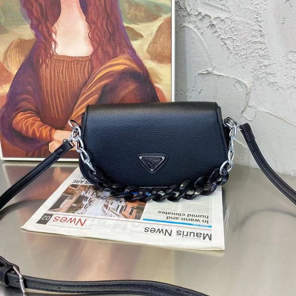 women's bag new small cleo retro clamshell shoulder bag full leather shiny hand-held underarm bag
women's bag new small cleo retro clamshell shoulder bag full leather shiny hand-held underarm bag