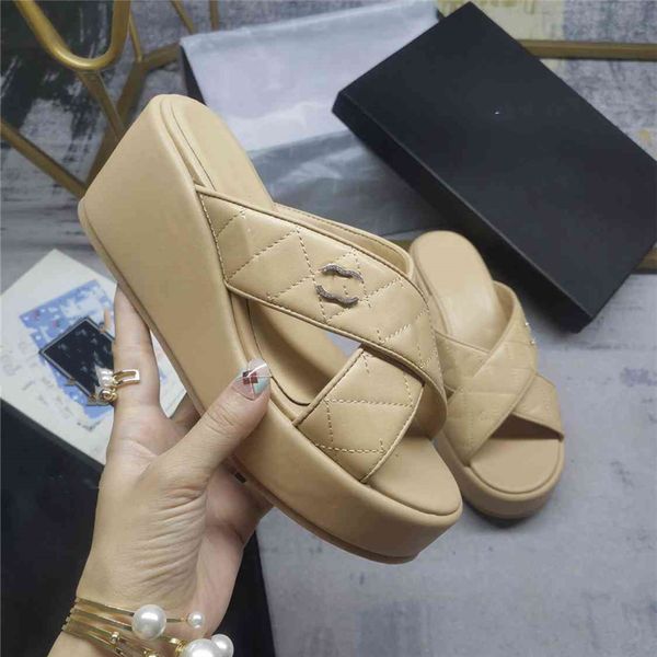 fashion sandals 2023 channel women's high heels the latest styles to wear comfortable letter logo summer casual student sandals 016-02, Black
fashion sandals 2023 channel women's high heels the latest styles to wear comfortable letter logo summer casual student sandals 016-02, Black