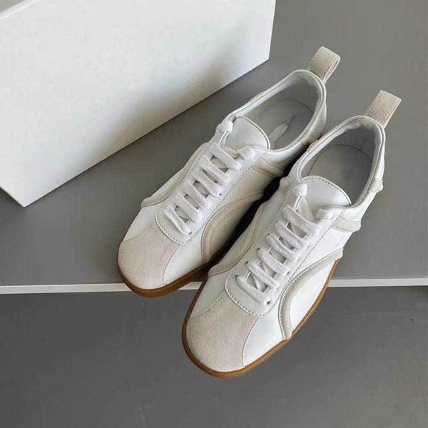 toteme german training little white shoes women's genuine leather summer 2023 new lace up flat bottom versatile sports and casual women
toteme german training little white shoes women's genuine leather summer 2023 new lace up flat bottom versatile sports and casual women