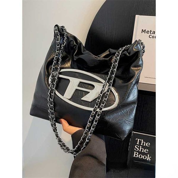 67% off 2023 new bagbag designer chain bin women new fashion bucket tote versatile ins large capacity messenger bag
67% off 2023 new bagbag designer chain bin women new fashion bucket tote versatile ins large capacity messenger bag