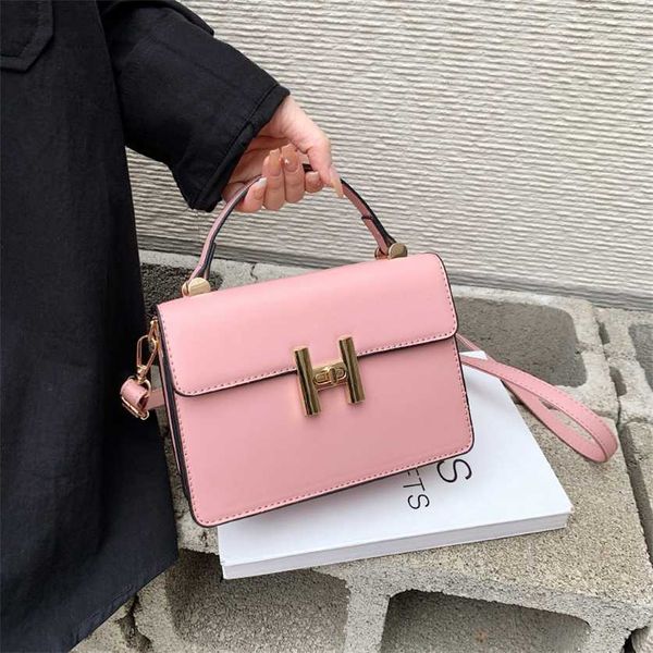26% off handbag designer 2023 women's new spring lock buckle small crossbody bag ladies handheld bags
26% off handbag designer 2023 women's new spring lock buckle small crossbody bag ladies handheld bags