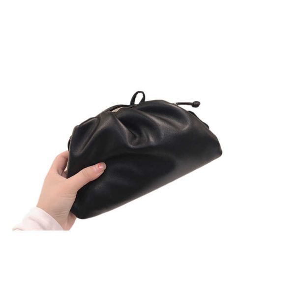 botte bag venetes pouch cloud bag fashion genuine leather women's bag cross handheld bag women's cowhide dumpling bag qfoa
botte bag venetes pouch cloud bag fashion genuine leather women's bag cross handheld bag women's cowhide dumpling bag qfoa