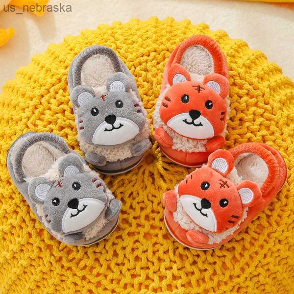 children' cotton slippers winter new boys' cute cartoon girls' home warm and non slip indoor cotton slippers l230518, Black;grey
children' cotton slippers winter new boys' cute cartoon girls' home warm and non slip indoor cotton slippers l230518, Black;grey