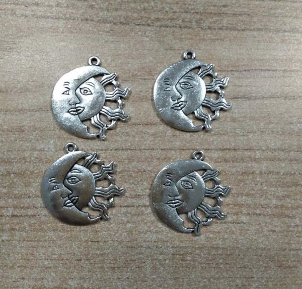 whole 80 pcs lovely antique silver tone moon and sun face charm pendant 285x26mm 9514741, Bronze;silver
whole 80 pcs lovely antique silver tone moon and sun face charm pendant 285x26mm 9514741, Bronze;silver