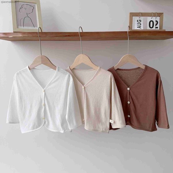 2023 summer new baby solid cardigan children cotton breathable sunscreen jacket fashion girls sun proof coat infant clothes l230712, Blue;gray
2023 summer new baby solid cardigan children cotton breathable sunscreen jacket fashion girls sun proof coat infant clothes l230712, Blue;gray