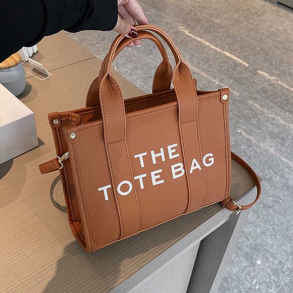 the totebag new tote bag fashion fashionable single-shoulder crossbody bag simple handbag
the totebag new tote bag fashion fashionable single-shoulder crossbody bag simple handbag
