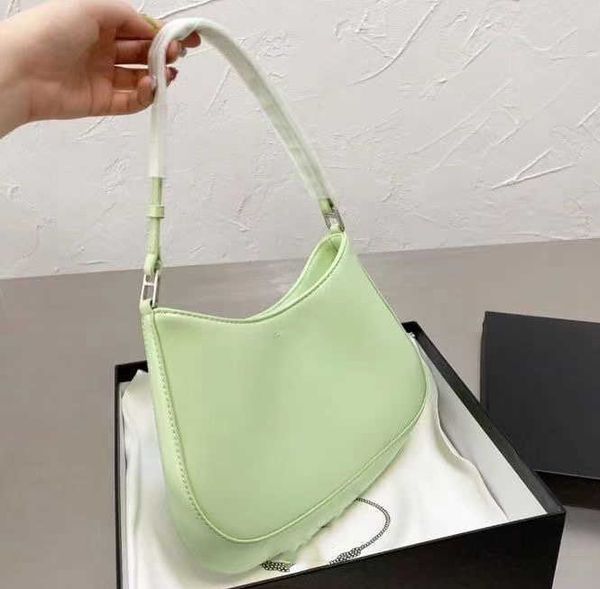 woman cleo bags designer bags luxury handbag tote bag classic lady purse handbags shoulder totes hobo multiple colors patent leather
woman cleo bags designer bags luxury handbag tote bag classic lady purse handbags shoulder totes hobo multiple colors patent leather