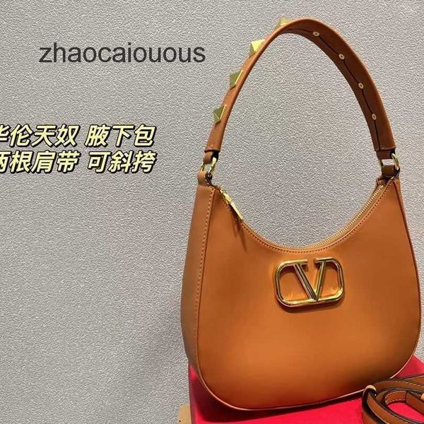 new valentins leather luxury designer handbags classic women's handbag black women bags riveted zipper portable shoulder bag size 28 18
new valentins leather luxury designer handbags classic women's handbag black women bags riveted zipper portable shoulder bag size 28 18