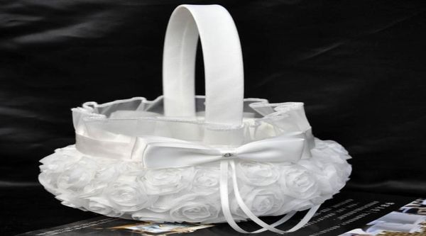 2020 wedding ceremony party love case satin bowknot rose flower basket for women girl diy home decoration storage bag container5831230
2020 wedding ceremony party love case satin bowknot rose flower basket for women girl diy home decoration storage bag container5831230