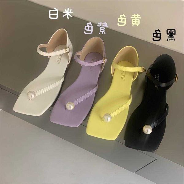 2023 grape mom same style simple square head pearl pintoed sandals toteme one line buckle low heel sandals women's summer
2023 grape mom same style simple square head pearl pintoed sandals toteme one line buckle low heel sandals women's summer