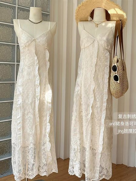 urban dresses retro embroidery lace slim women suspender ruffle decoration zipper female v neck ankle length halter dress 2023 230719, White;black
urban dresses retro embroidery lace slim women suspender ruffle decoration zipper female v neck ankle length halter dress 2023 230719, White;black