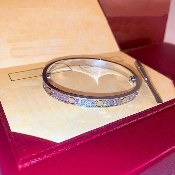 gold bracelets ladies bracelet gold designer diamond luxury advanced materials jewelry width 7mm hidden inlay technology fade bracelet women, Black
gold bracelets ladies bracelet gold designer diamond luxury advanced materials jewelry width 7mm hidden inlay technology fade bracelet women, Black