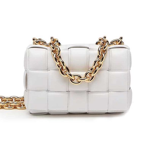 selling item coarse chain woven small square bag high-end and elegant bubble pillow women's leather single shoulder diagonal cross
selling item coarse chain woven small square bag high-end and elegant bubble pillow women's leather single shoulder diagonal cross
