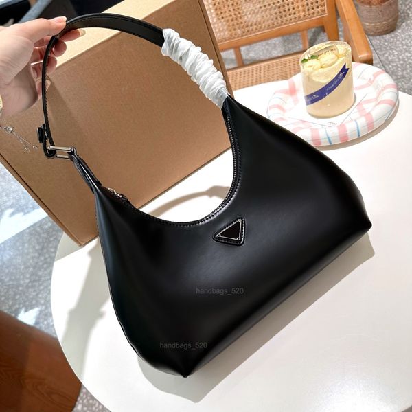 women underarm bag genuine leather solid color retro casual small shoulder bags fashion female travel handbag
women underarm bag genuine leather solid color retro casual small shoulder bags fashion female travel handbag