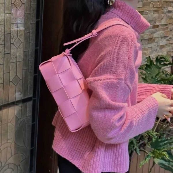 genuine leather woven bag women's pink underarm fashion versatile shoulder 2023 new advanced sense portable pillow
genuine leather woven bag women's pink underarm fashion versatile shoulder 2023 new advanced sense portable pillow
