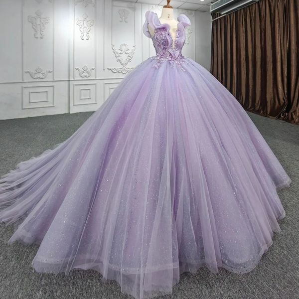 luxury lavender glittering o-neck quinceanera dress beading applique 3dflower lace vestidos de 15 anos ball gown, Blue;red
luxury lavender glittering o-neck quinceanera dress beading applique 3dflower lace vestidos de 15 anos ball gown, Blue;red