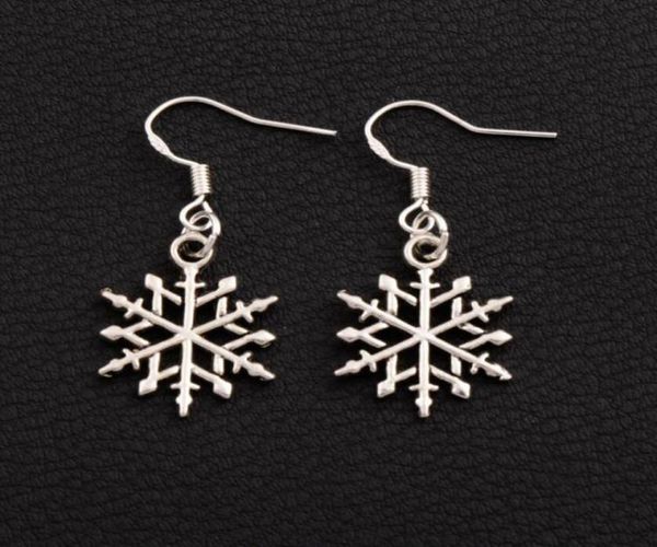 snowflake dangle chandelier earrings 925 silver fish ear hook 40pairslot e790 155x372mm9460455
snowflake dangle chandelier earrings 925 silver fish ear hook 40pairslot e790 155x372mm9460455