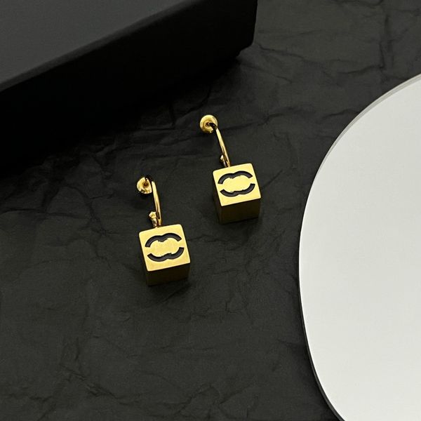 20style simple luxury desinger letter c delicate stud long dangle earrings pearl channel tassel crystal wedding party jewelry accessories mx, Golden;silver
20style simple luxury desinger letter c delicate stud long dangle earrings pearl channel tassel crystal wedding party jewelry accessories mx, Golden;silver