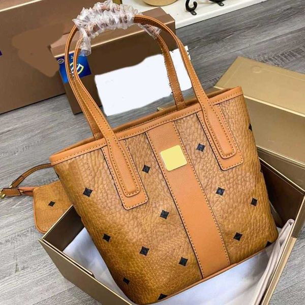 mm designer totes c shoulder bags womens buckets bags luxury handbag tote bag leather chain shopping handbags 230615
mm designer totes c shoulder bags womens buckets bags luxury handbag tote bag leather chain shopping handbags 230615