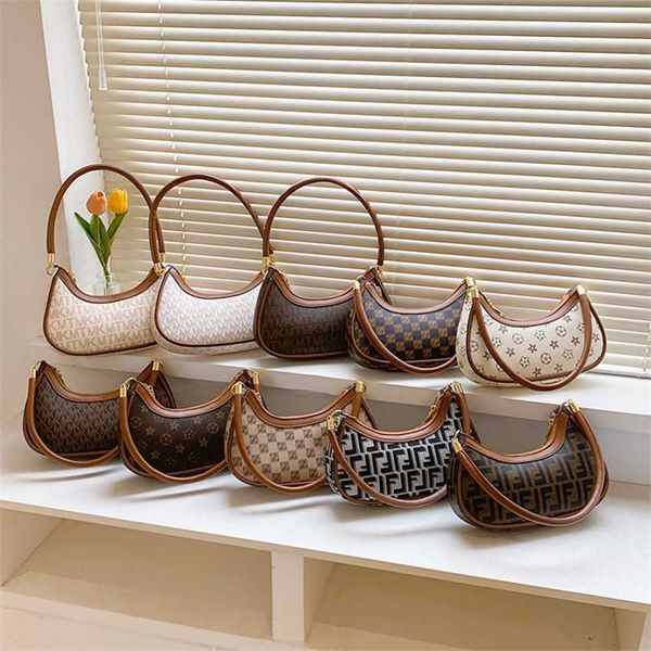 66% off 2023 new bag designer summer new presbyopia small design trend one shoulder handbag women's underarm bag
66% off 2023 new bag designer summer new presbyopia small design trend one shoulder handbag women's underarm bag