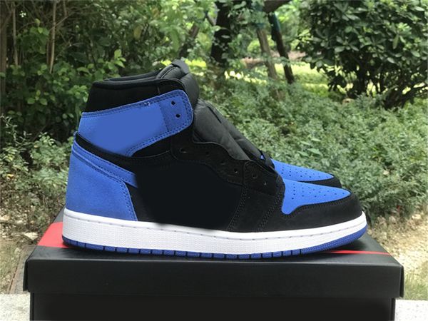 2023 release 1 high og royal reimagined shoes black royal suede blue white outdoor sports sneakers with original box us7-13 eur 40-47.5
2023 release 1 high og royal reimagined shoes black royal suede blue white outdoor sports sneakers with original box us7-13 eur 40-47.5