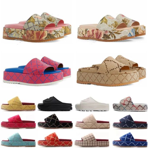 2023 new denim slipper embroidered cotton luxury designer slides women fashion thick bottom women platform letter sandals set, Black
2023 new denim slipper embroidered cotton luxury designer slides women fashion thick bottom women platform letter sandals set, Black