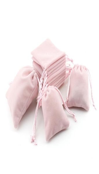 pink velvet jewelry gift bags with cord drawstring dust proof jewellery cosmetic storage crafts packaging pouches for boutique ret1332110, Pink;blue
pink velvet jewelry gift bags with cord drawstring dust proof jewellery cosmetic storage crafts packaging pouches for boutique ret1332110, Pink;blue